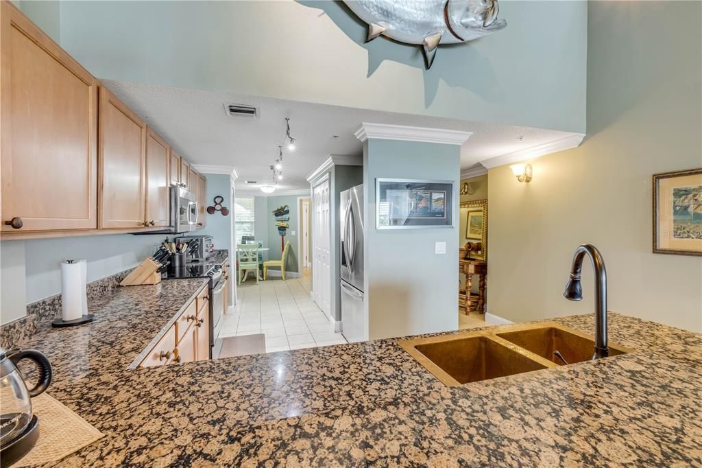 En Venta: $1,425,000 (3 camas, 3 baños, 2409 Pies cuadrados)
