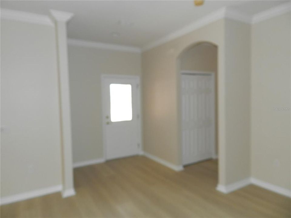 For Sale: $320,000 (2 beds, 2 baths, 1574 Square Feet)