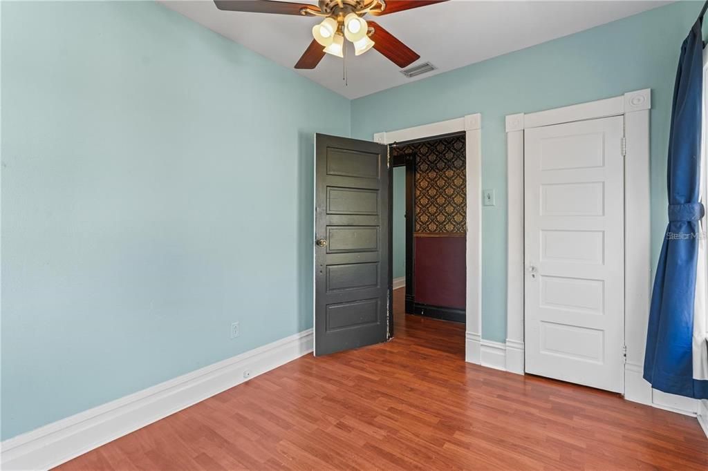 待售: $925,000 (0 贝兹, 0 浴室, 2798 平方英尺)