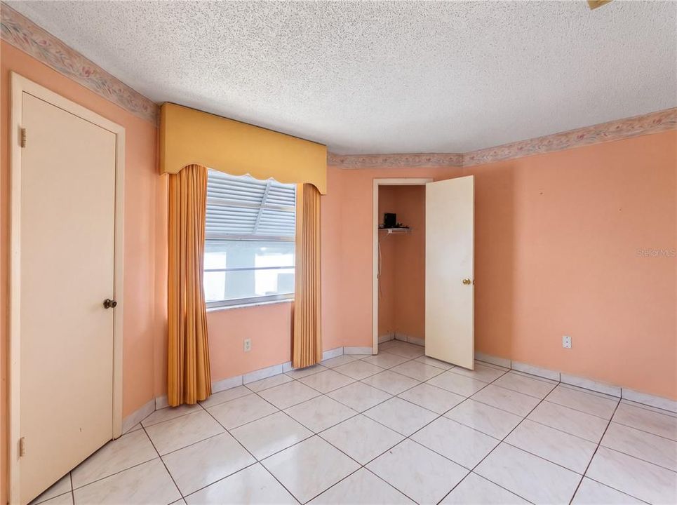 На продажу: $375,000 (3 спален, 2 ванн, 2255 Квадратных фут)