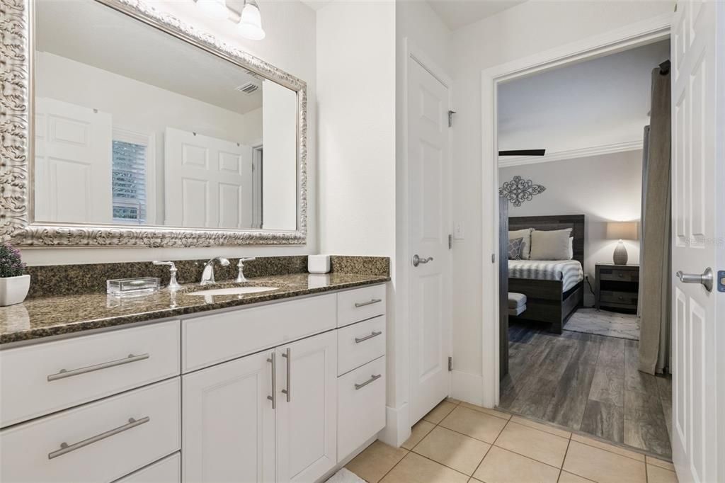 En Venta: $379,999 (3 camas, 3 baños, 1755 Pies cuadrados)