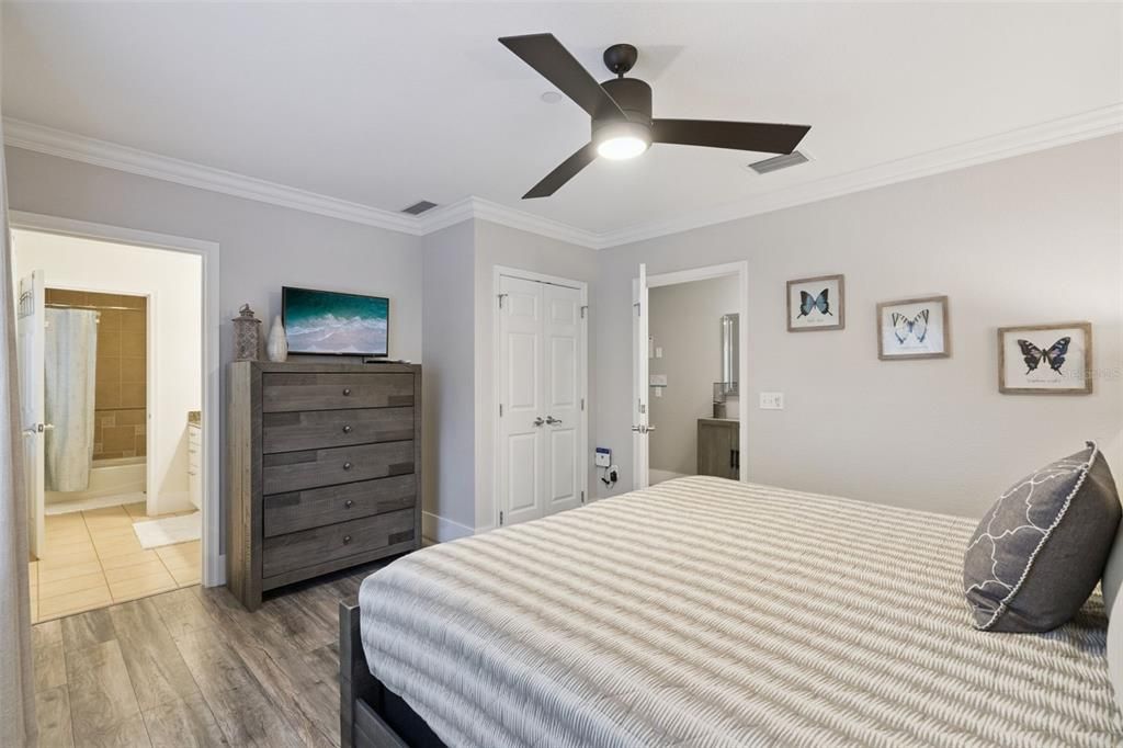 En Venta: $379,999 (3 camas, 3 baños, 1755 Pies cuadrados)
