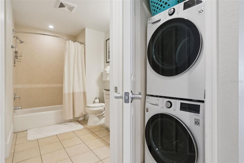 En Venta: $379,999 (3 camas, 3 baños, 1755 Pies cuadrados)