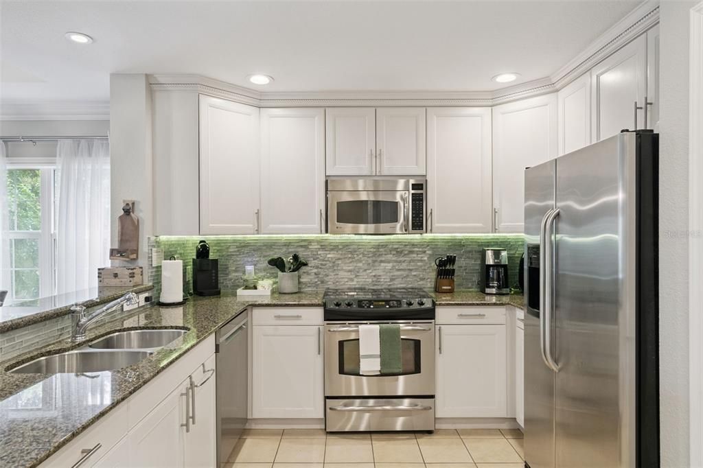 En Venta: $379,999 (3 camas, 3 baños, 1755 Pies cuadrados)