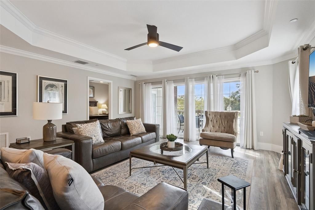 En Venta: $379,999 (3 camas, 3 baños, 1755 Pies cuadrados)