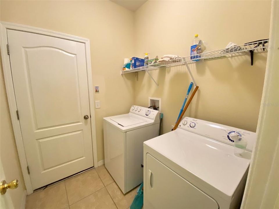 В аренду: $2,700 (4 спален, 3 ванн, 2032 Квадратных фут)