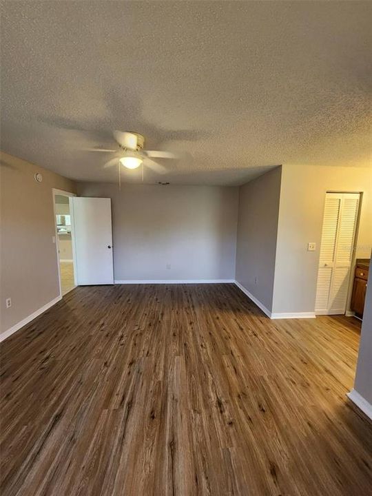 For Rent: $1,750 (3 beds, 2 baths, 1325 Square Feet)