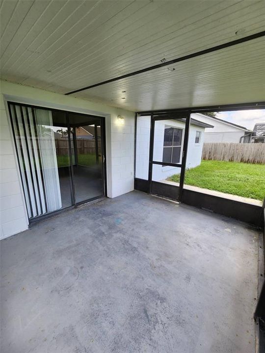 For Rent: $1,750 (3 beds, 2 baths, 1325 Square Feet)