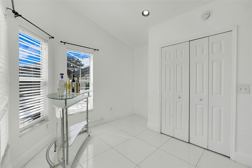 В аренду: $3,500 (4 спален, 2 ванн, 2140 Квадратных фут)