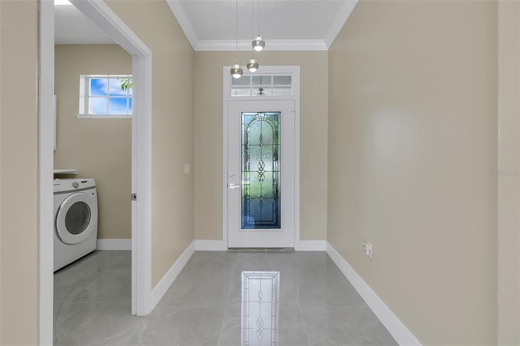 For Rent: $2,600 (3 beds, 2 baths, 1423 Square Feet)