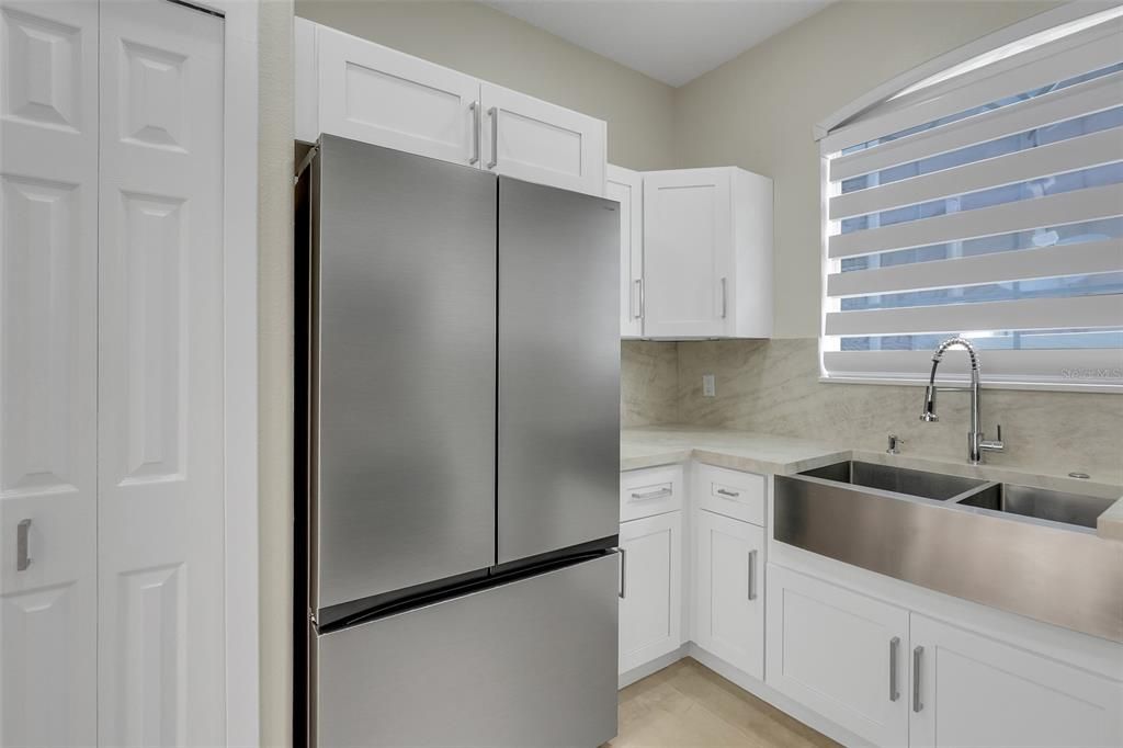 For Rent: $2,600 (3 beds, 2 baths, 1423 Square Feet)