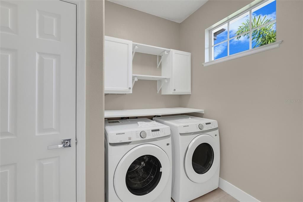 For Rent: $2,600 (3 beds, 2 baths, 1423 Square Feet)