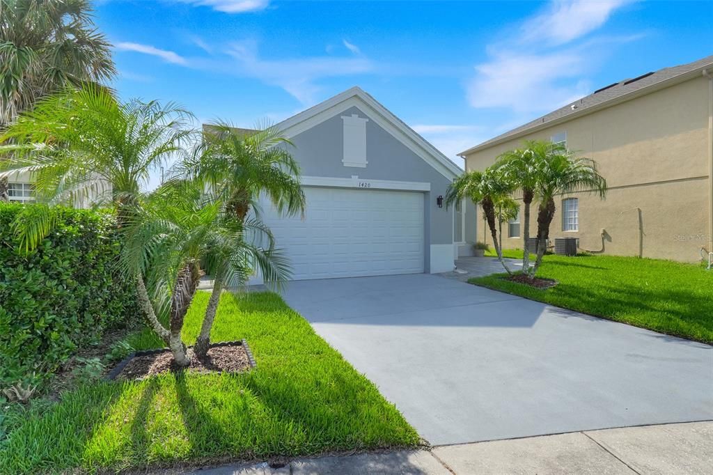 For Rent: $2,600 (3 beds, 2 baths, 1423 Square Feet)