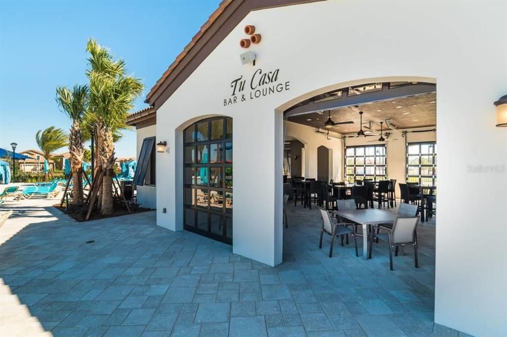 For Sale: $699,000 (8 beds, 6 baths, 4034 Square Feet)