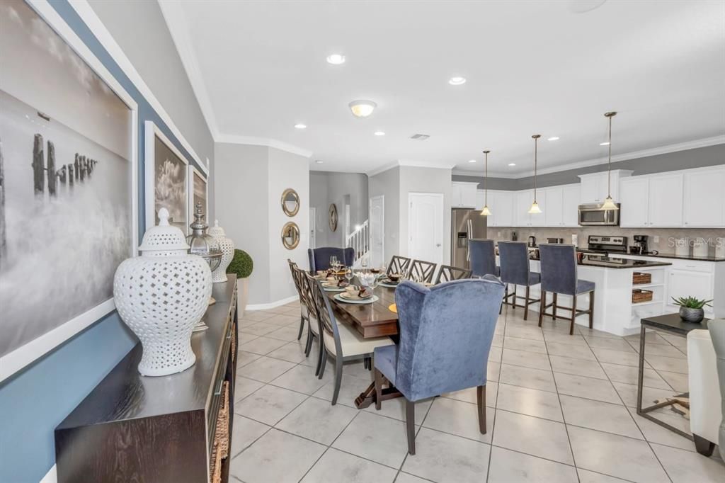 For Sale: $699,000 (8 beds, 6 baths, 4034 Square Feet)
