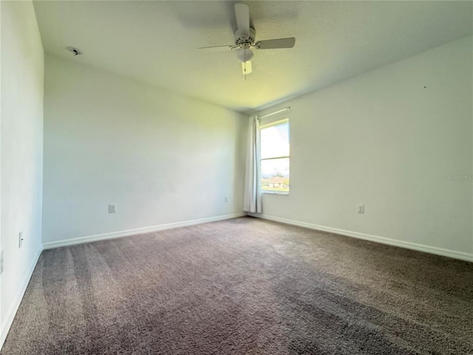 For Rent: $2,700 (4 beds, 3 baths, 2852 Square Feet)