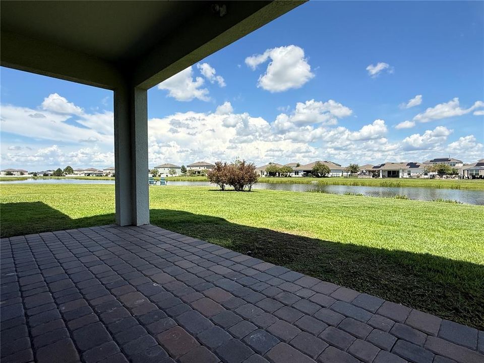 For Rent: $2,700 (4 beds, 3 baths, 2852 Square Feet)