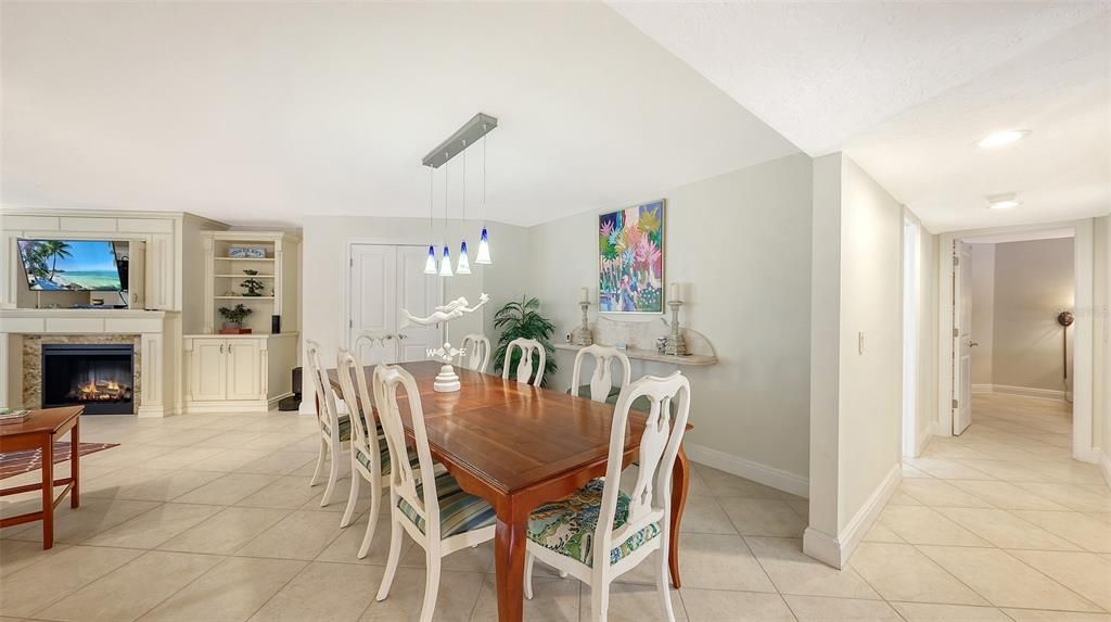 For Sale: $1,400,000 (3 beds, 2 baths, 2037 Square Feet)