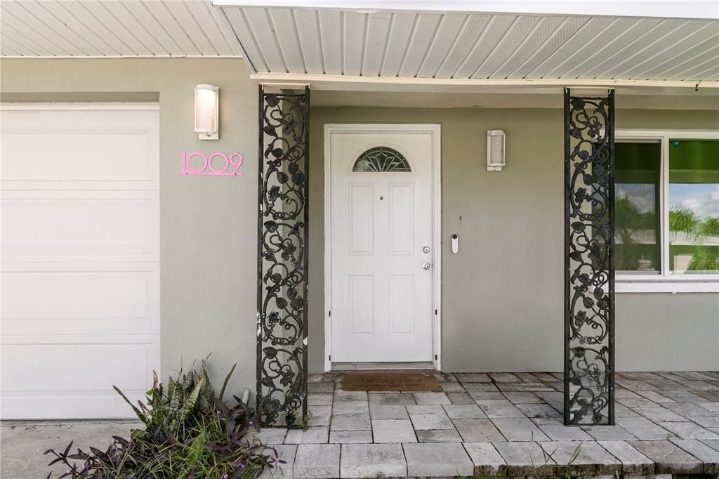 En Venta: $449,000 (3 camas, 2 baños, 1380 Pies cuadrados)