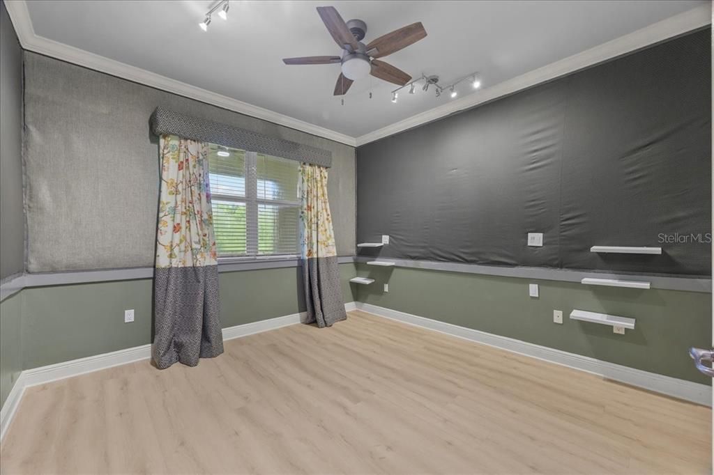 En Venta: $250,000 (3 camas, 2 baños, 1461 Pies cuadrados)