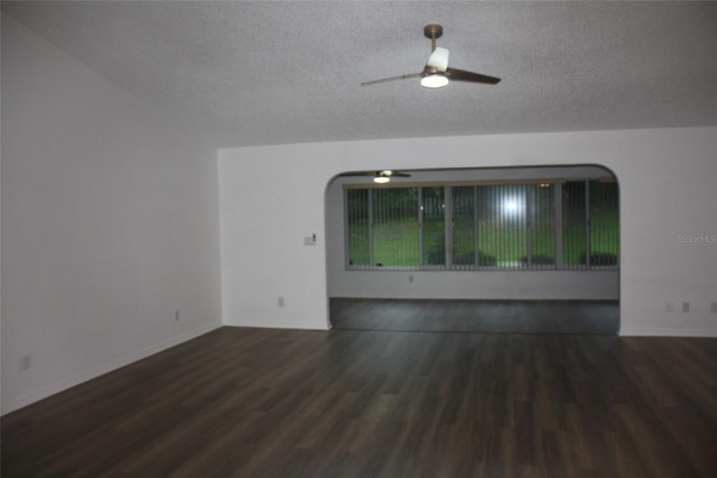 For Sale: $360,000 (3 beds, 2 baths, 2377 Square Feet)