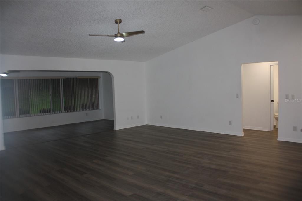 For Sale: $360,000 (3 beds, 2 baths, 2377 Square Feet)