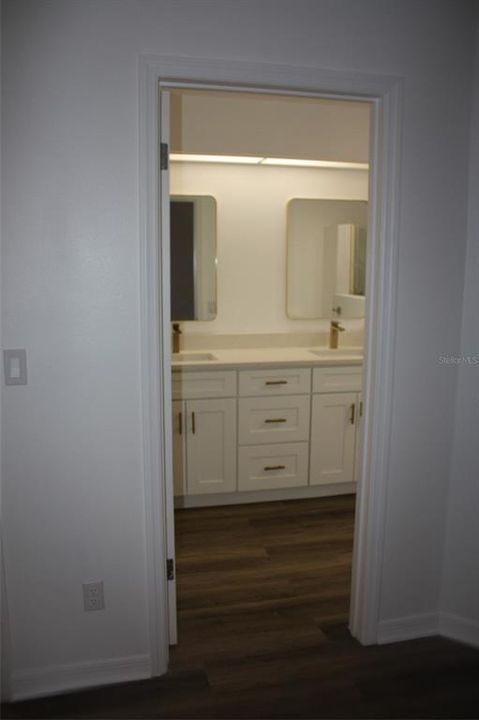 For Sale: $360,000 (3 beds, 2 baths, 2377 Square Feet)