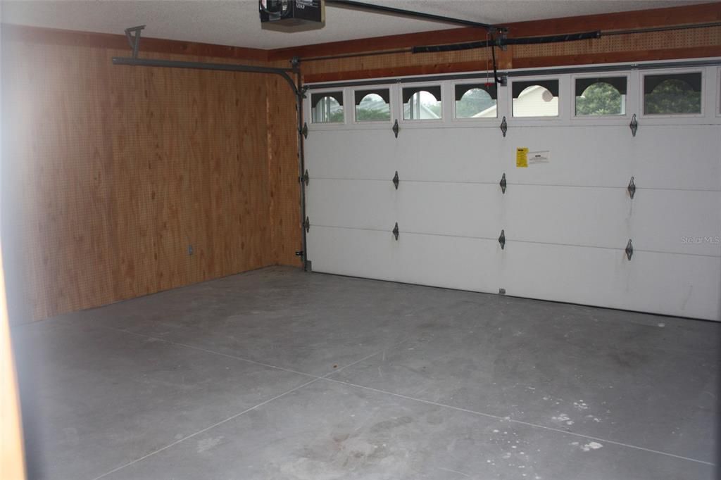 For Sale: $360,000 (3 beds, 2 baths, 2377 Square Feet)