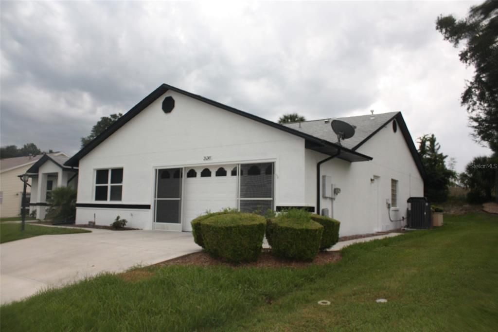 For Sale: $360,000 (3 beds, 2 baths, 2377 Square Feet)