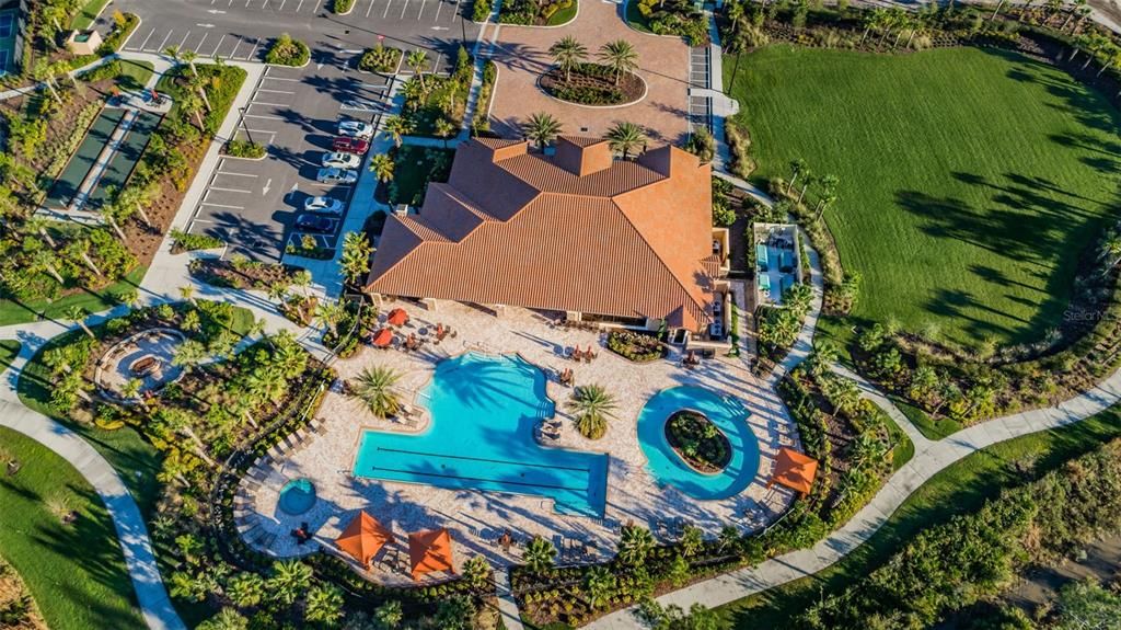 En Venta: $734,900 (3 camas, 2 baños, 2140 Pies cuadrados)