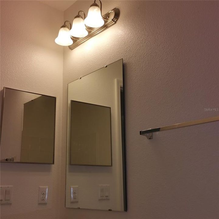 For Rent: $1,750 (3 beds, 2 baths, 1430 Square Feet)