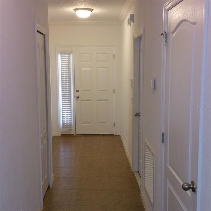 For Rent: $1,750 (3 beds, 2 baths, 1430 Square Feet)