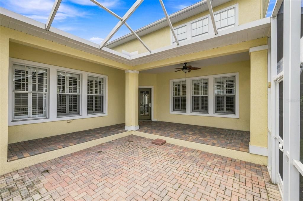 For Sale: $669,000 (4 beds, 3 baths, 3070 Square Feet)