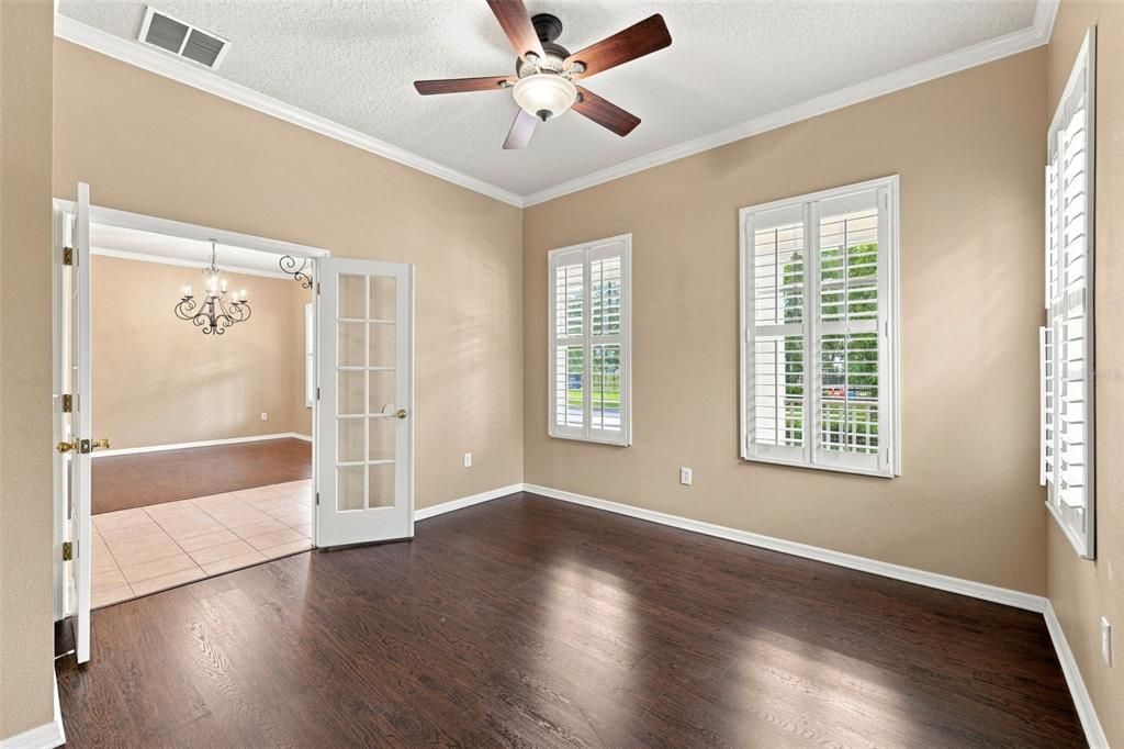 For Sale: $669,000 (4 beds, 3 baths, 3070 Square Feet)