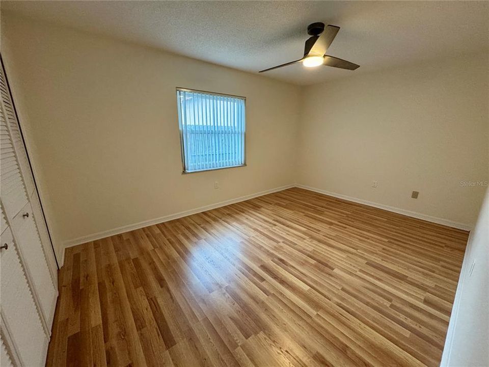 Activo con contrato: $315,000 (3 camas, 2 baños, 1378 Pies cuadrados)