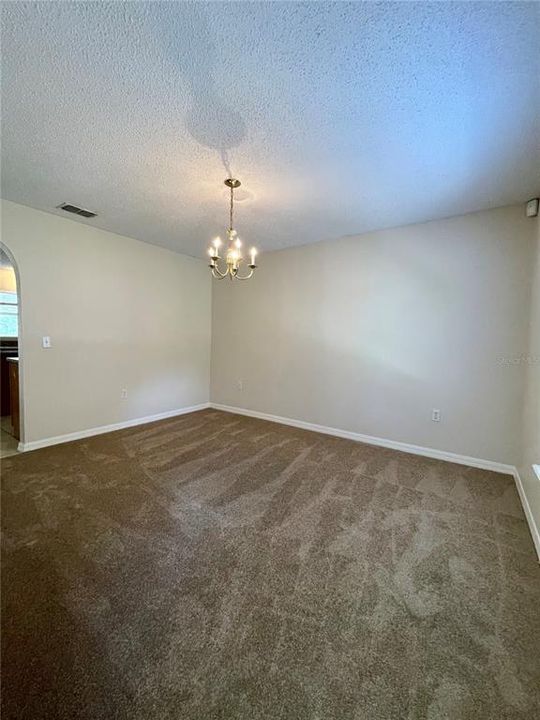 For Rent: $2,195 (4 beds, 2 baths, 2224 Square Feet)
