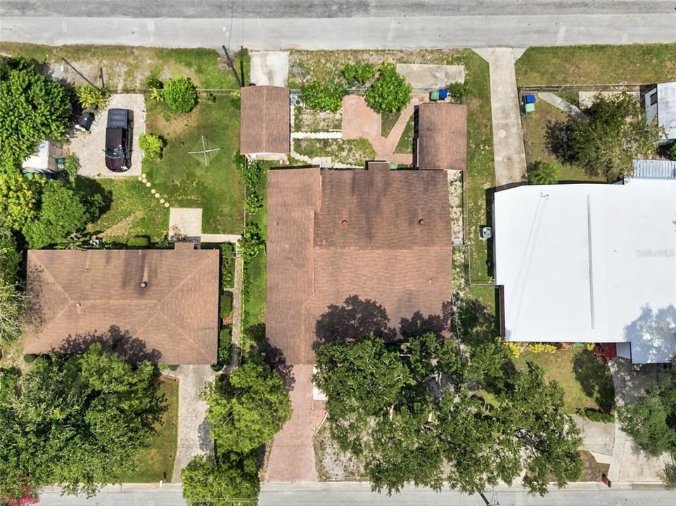 На продажу: $364,999 (4 спален, 2 ванн, 2027 Квадратных фут)