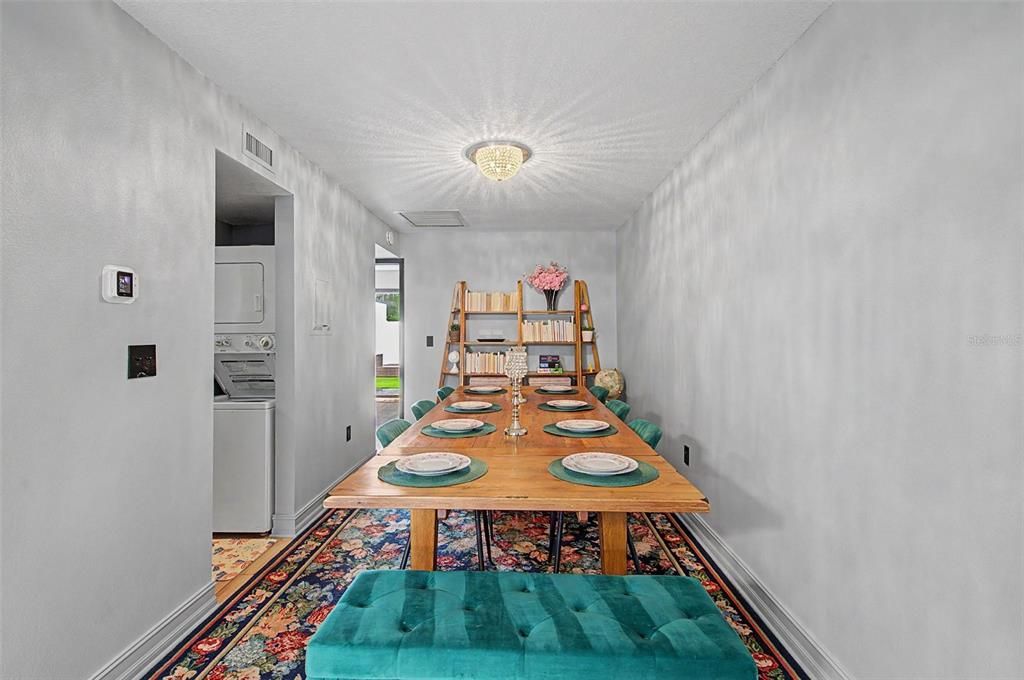 For Sale: $215,000 (1 beds, 1 baths, 800 Square Feet)