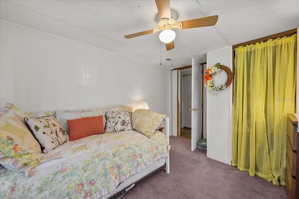 For Sale: $235,000 (4 beds, 2 baths, 1485 Square Feet)