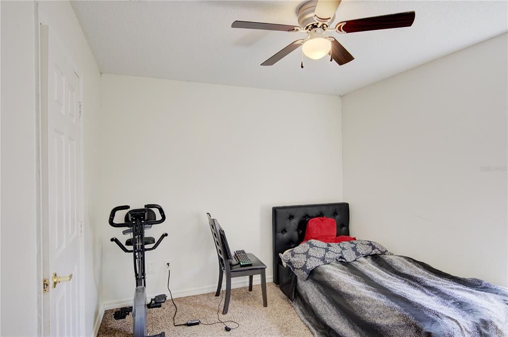 For Sale: $399,000 (4 beds, 2 baths, 1543 Square Feet)