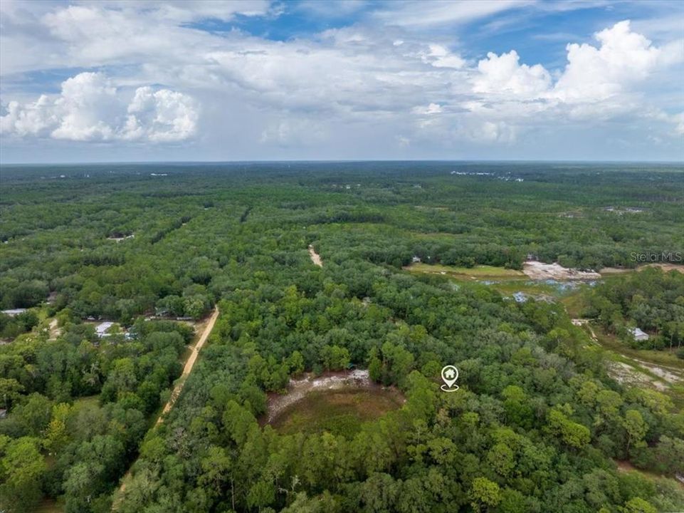 待售: $127,500 (1.47 acres)