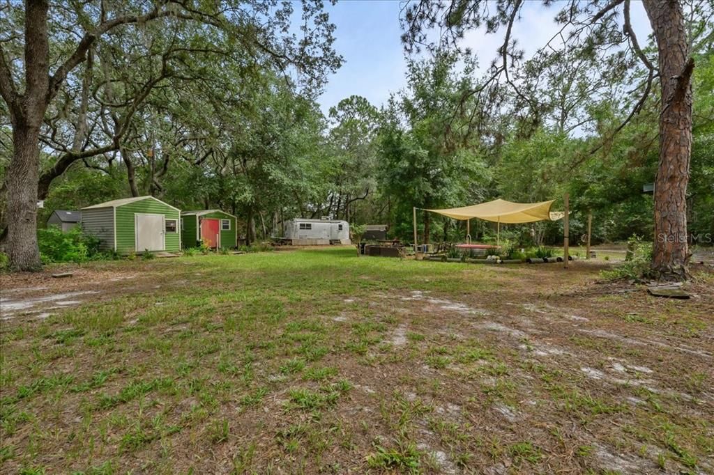 待售: $127,500 (1.47 acres)