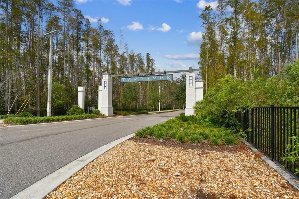 На продажу: $1,549,000 (6 спален, 4 ванн, 4439 Квадратных фут)