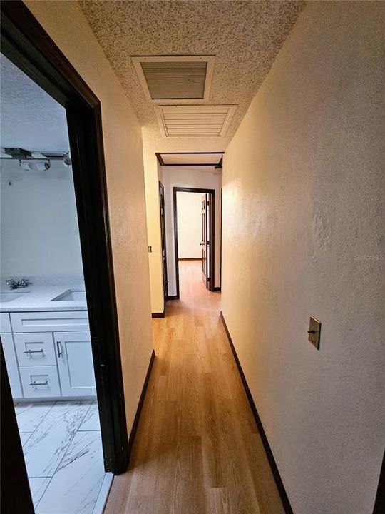 For Sale: $700,000 (4 beds, 3 baths, 3174 Square Feet)