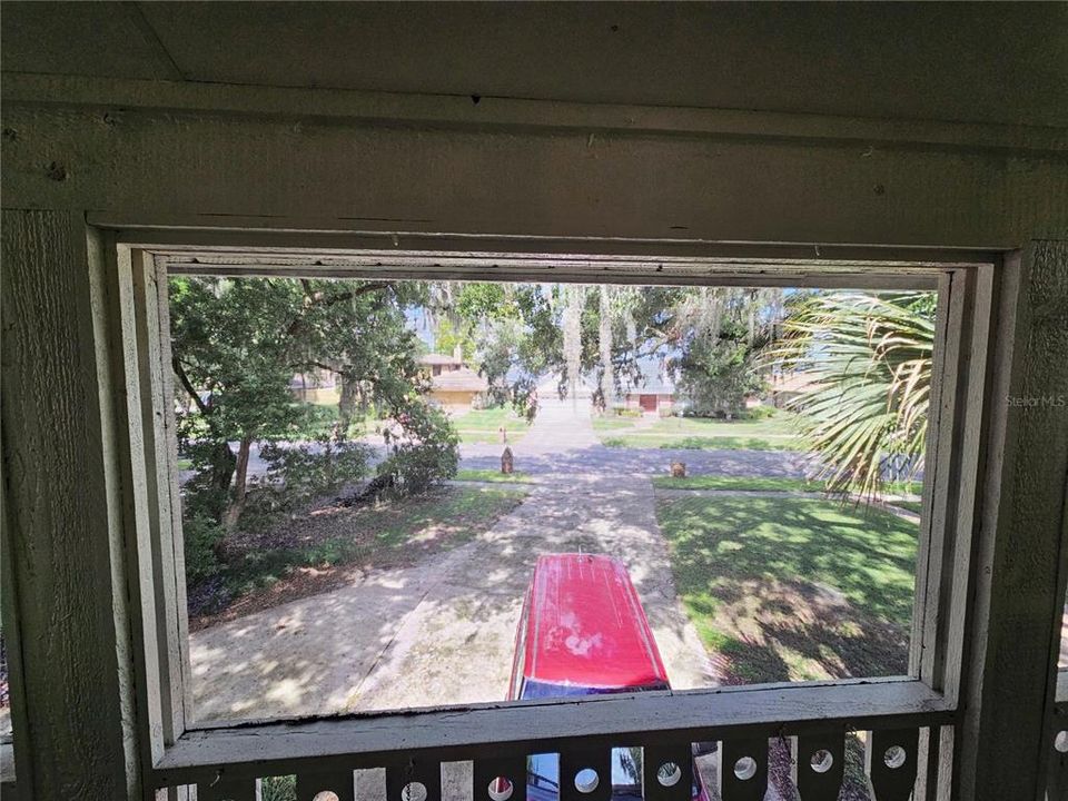For Sale: $700,000 (4 beds, 3 baths, 3174 Square Feet)