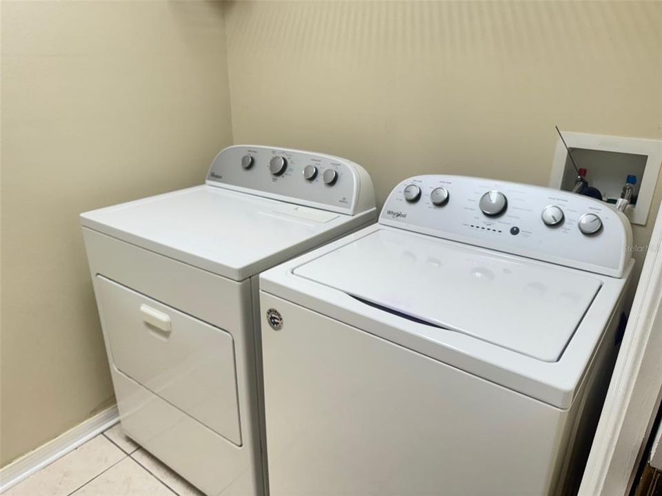 В аренду: $2,250 (3 спален, 2 ванн, 1452 Квадратных фут)