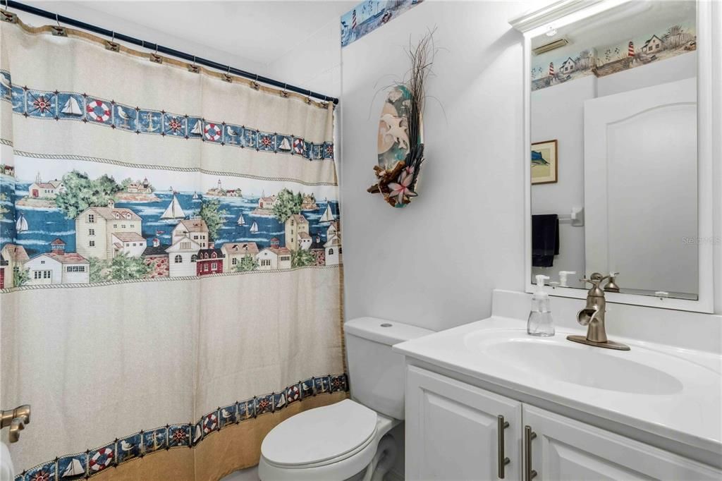 На продажу: $345,000 (3 спален, 2 ванн, 1576 Квадратных фут)