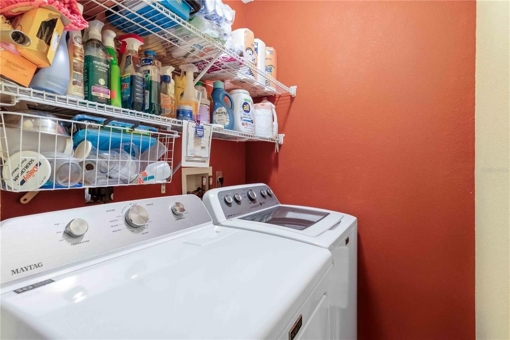 На продажу: $345,000 (3 спален, 2 ванн, 1576 Квадратных фут)