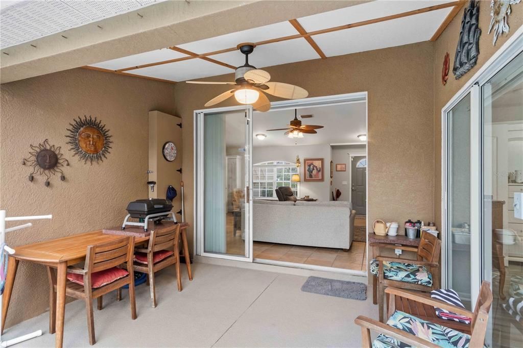На продажу: $345,000 (3 спален, 2 ванн, 1576 Квадратных фут)