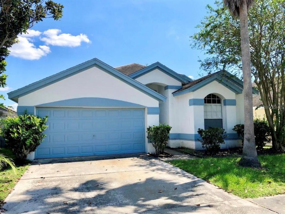 For Rent: $2,250 (3 beds, 2 baths, 1687 Square Feet)